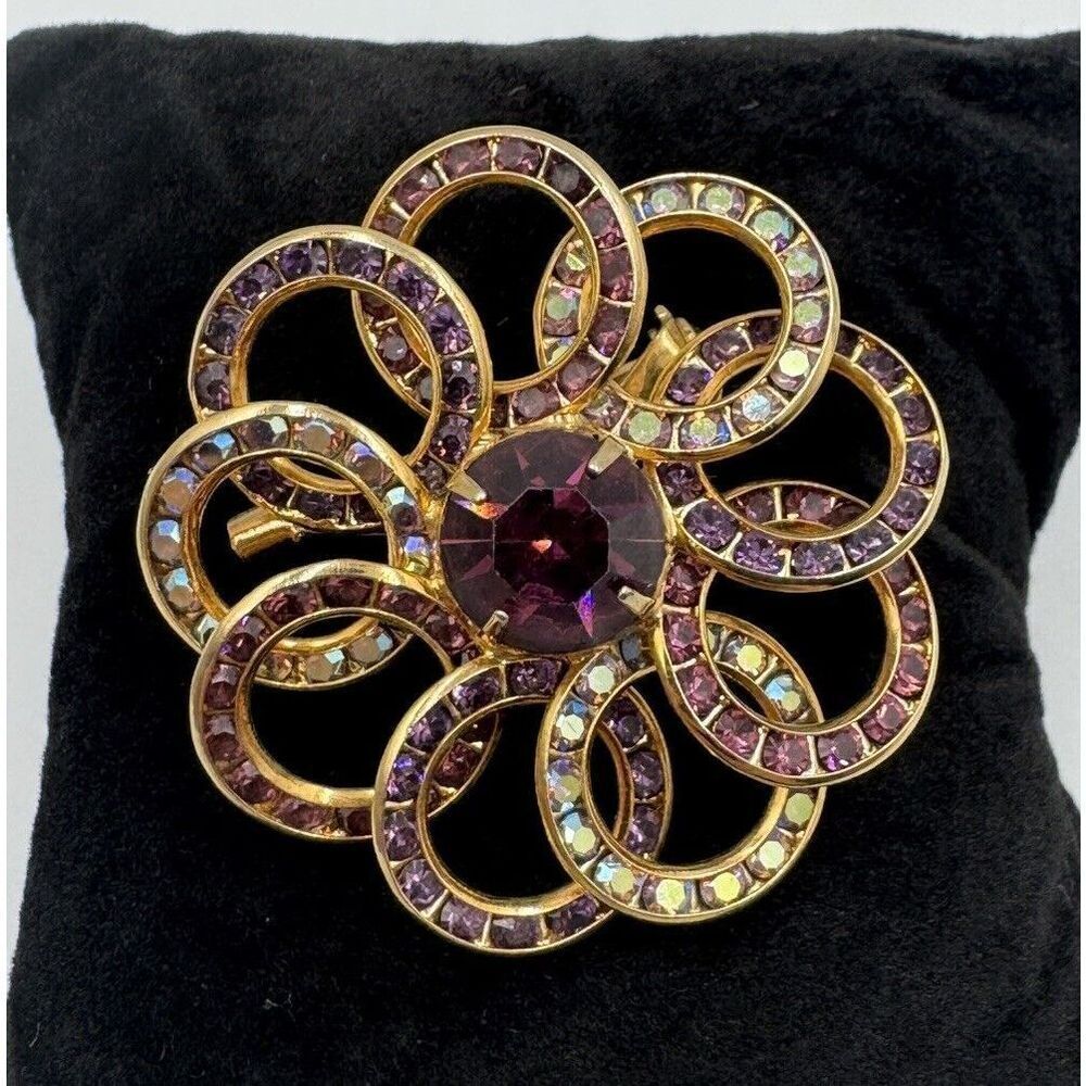 Vintage Gold Tone Purple Aura Borealis Floral Rhinestone Circle Brooch Pin